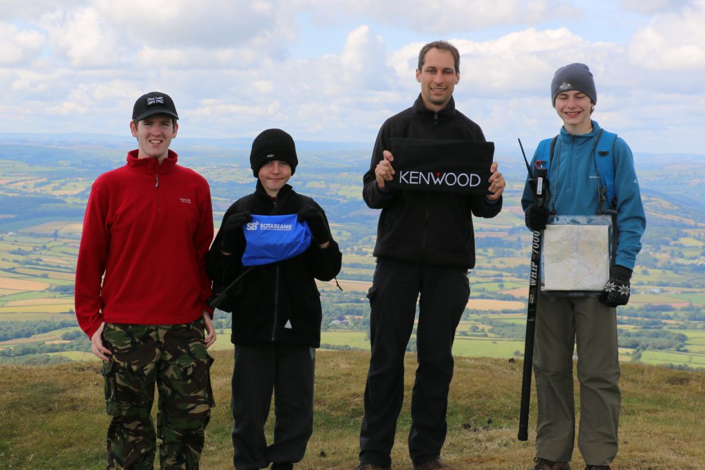 'The money shot' atop Mynydd Troed. LTR 2E0ILO, M6LNE, M0VFC, M0MBU